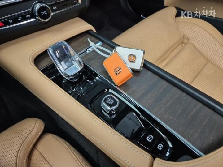 Volvo S90 B6 AWD Ultimate Bright 9