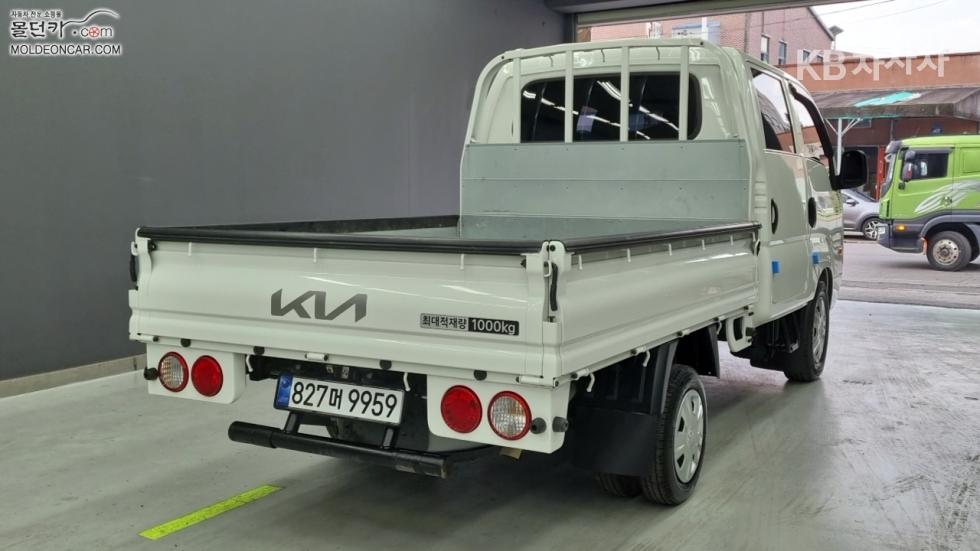 2025 - kia bongo iii