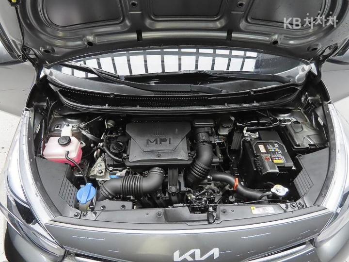 Kia Morning Urban JA 1.0 Gasoline Signature 8