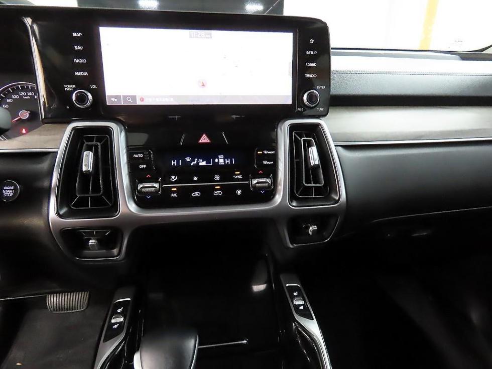 2022 - kia sorento