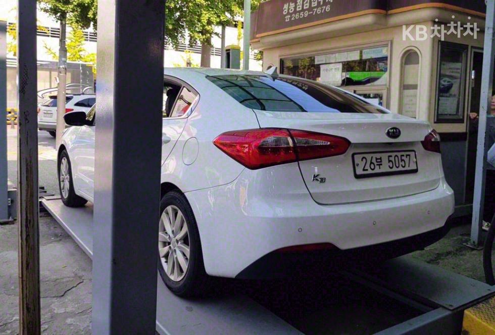 2014 - kia k3