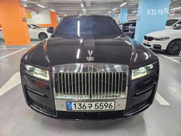 Rolls-Royce Ghost 6.75 V12 — foto 1