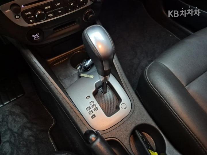 Renault SM3 Neo SE Base Type 9