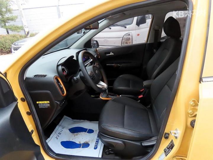 Kia Morning Urban JA 1.0 Gasoline Edge -UP 6