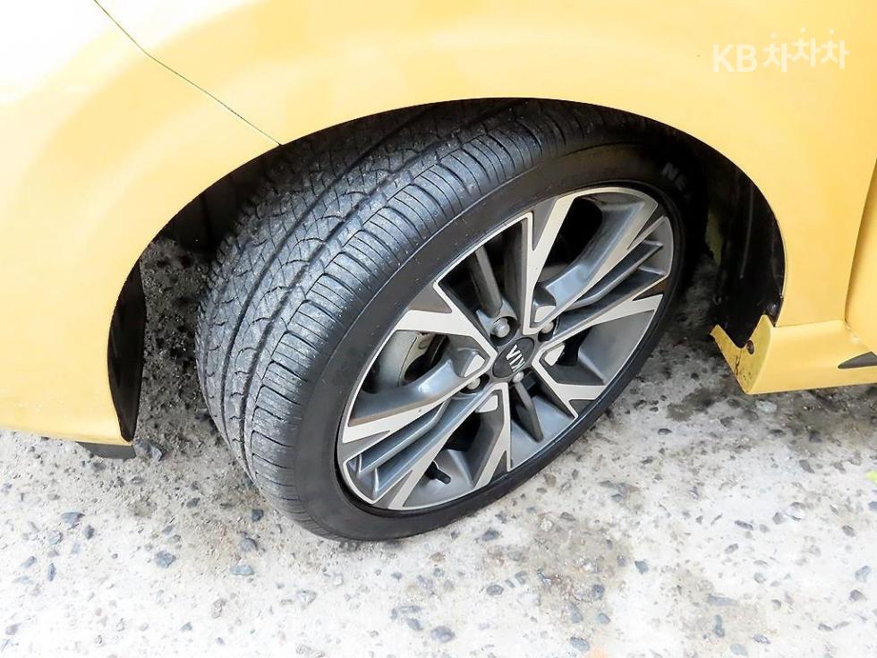 2021 - kia morning