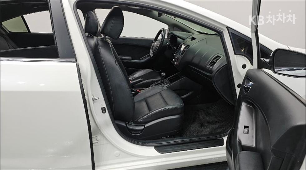 2014 - kia k3