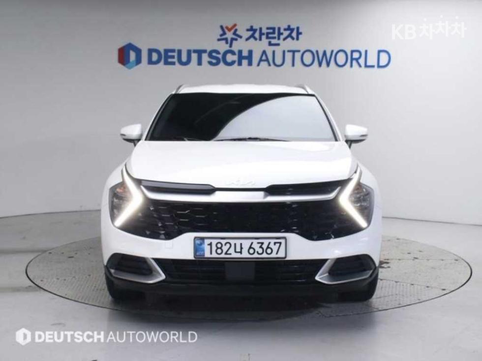 2022 - kia sportage