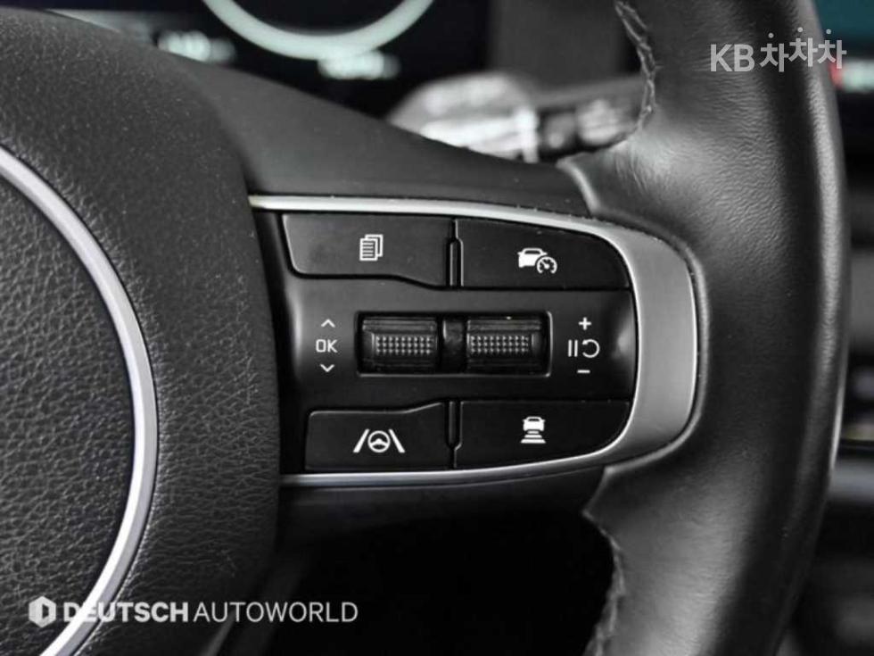 2022 - kia sportage
