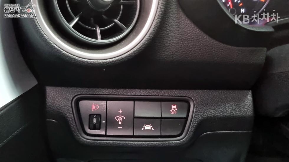 2020 - kia k3