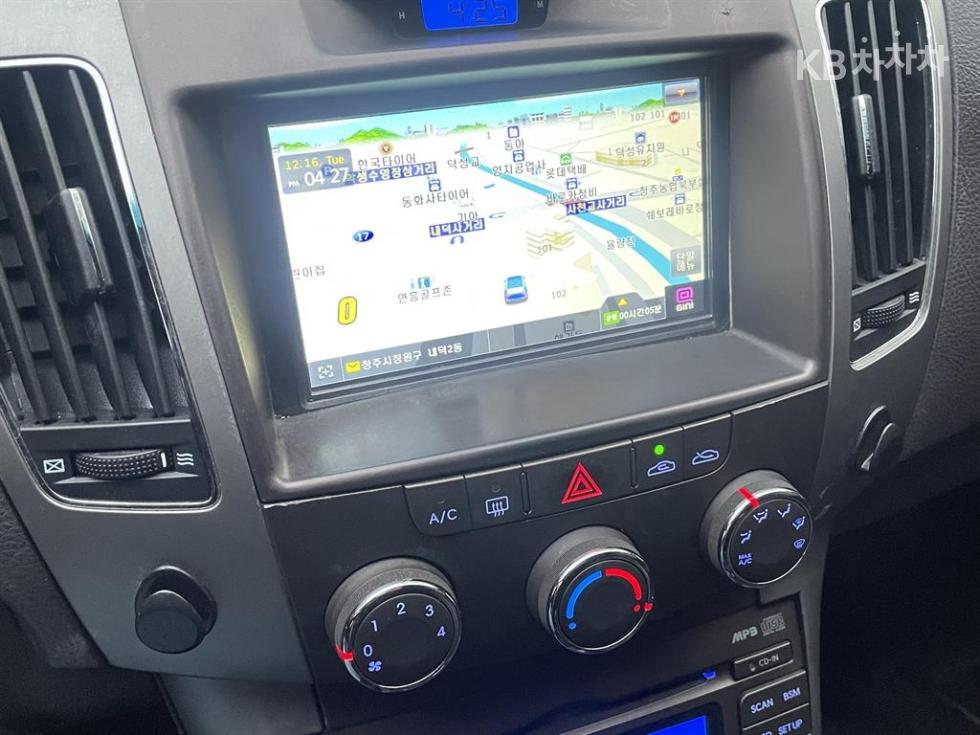 Hyundai Sonata — miniaturë 16
