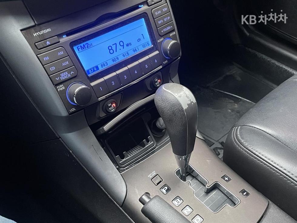 Hyundai Sonata — miniaturë 18