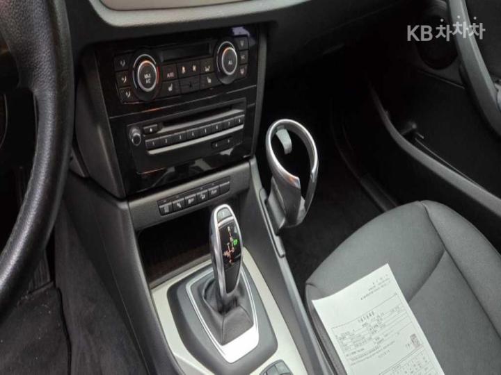 BMW X1 E84 2.0d xDrive 8