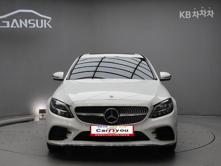 Mercedes-Benz C-Class C200 AMG Line