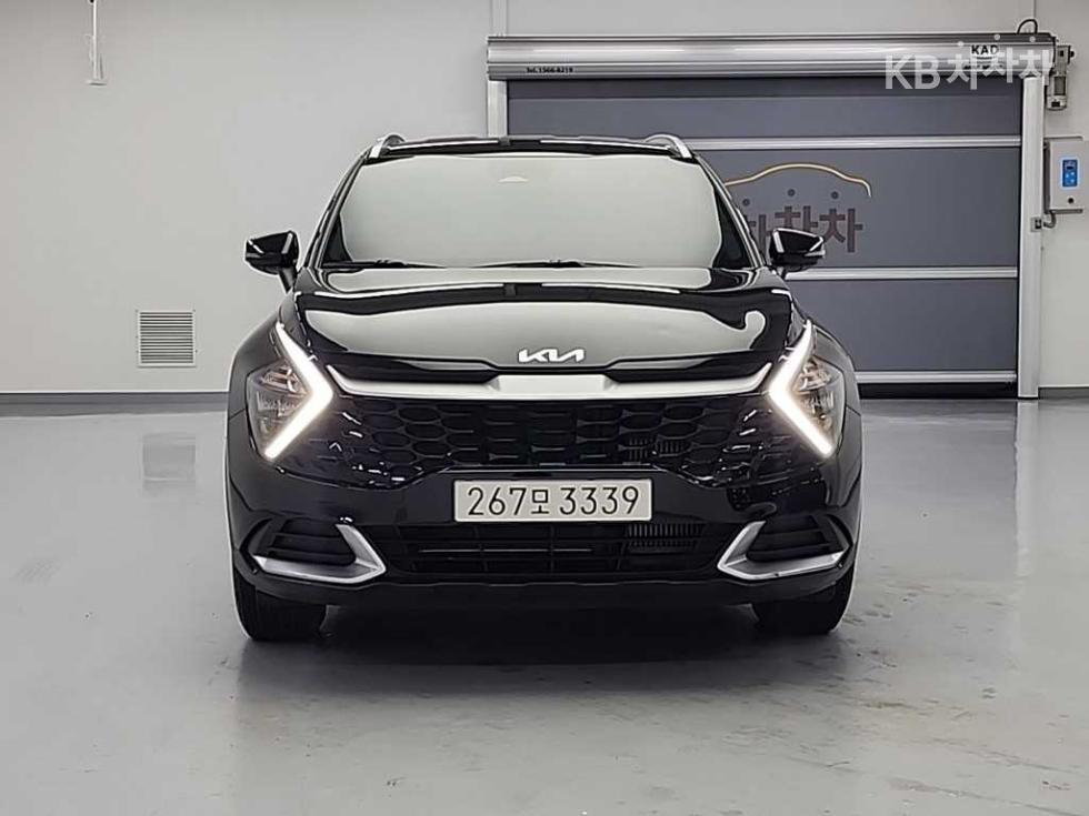 2022 - kia sportage