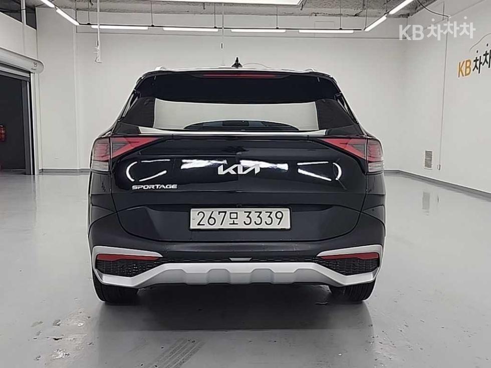 2022 - kia sportage