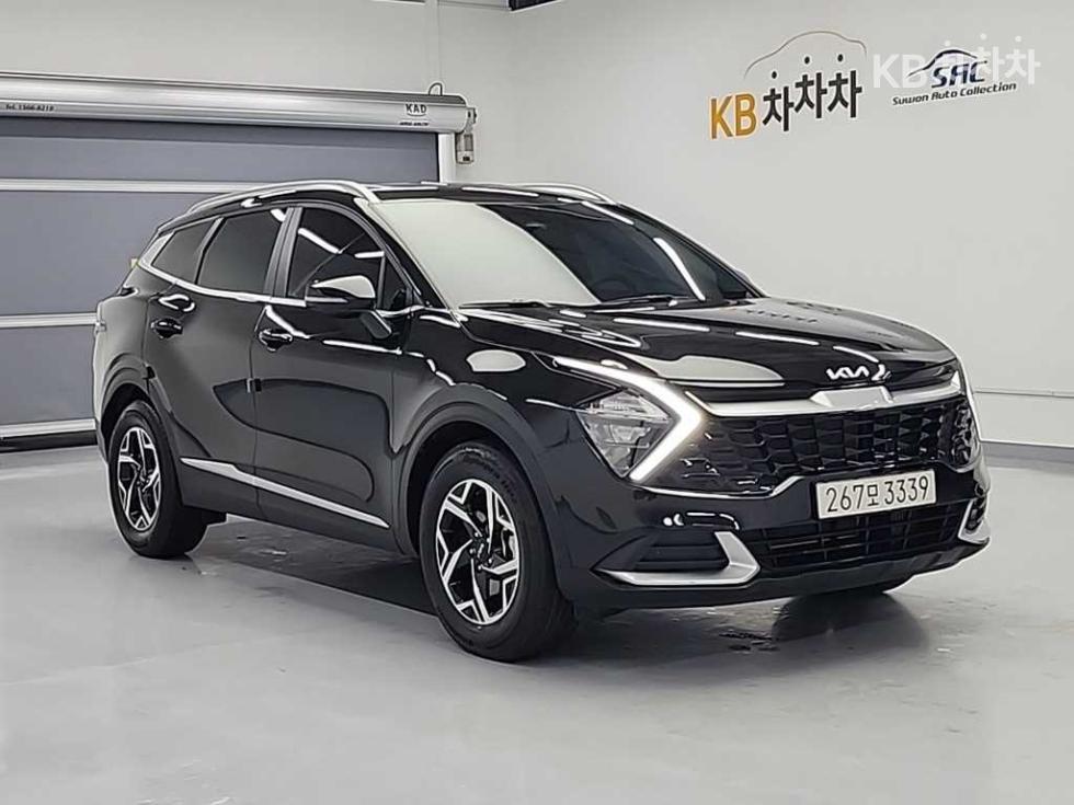 2022 - kia sportage