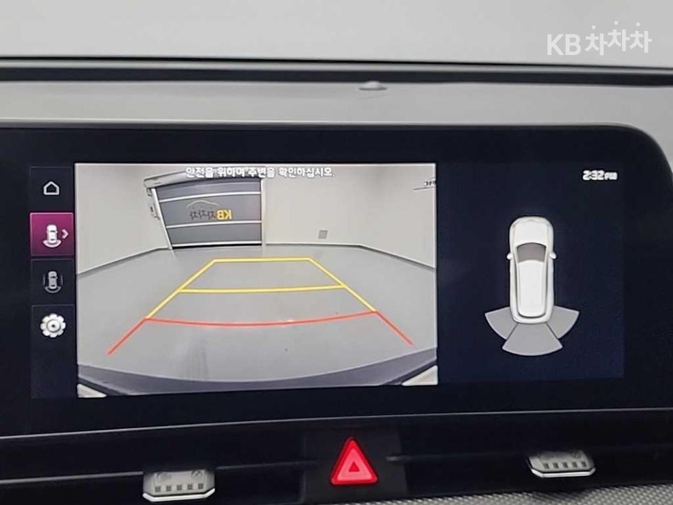 2022 - kia sportage