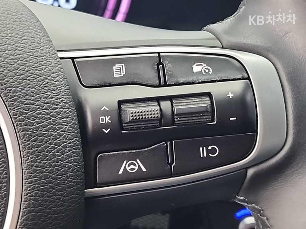 2022 - kia sportage