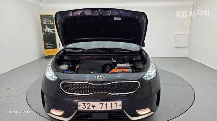 Kia Niro 1.6 Noblesse 5