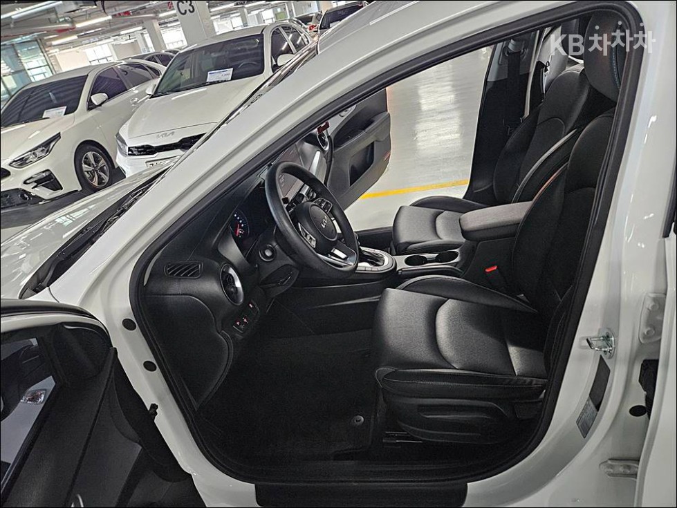 2022 - kia k3