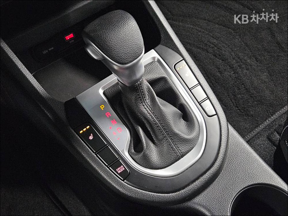 2022 - kia k3
