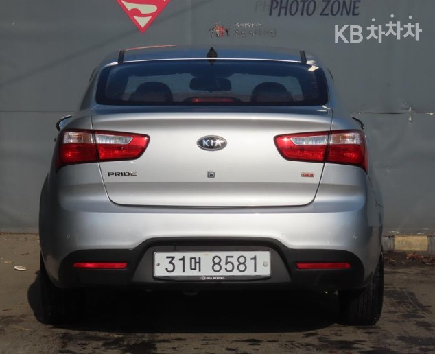 2012 - kia pride