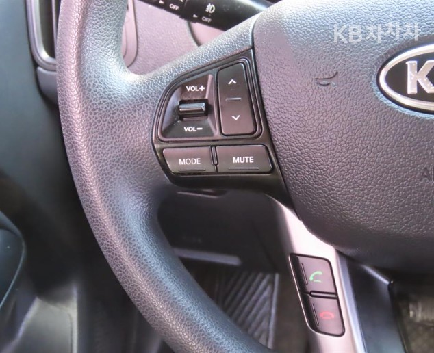 2012 - kia pride