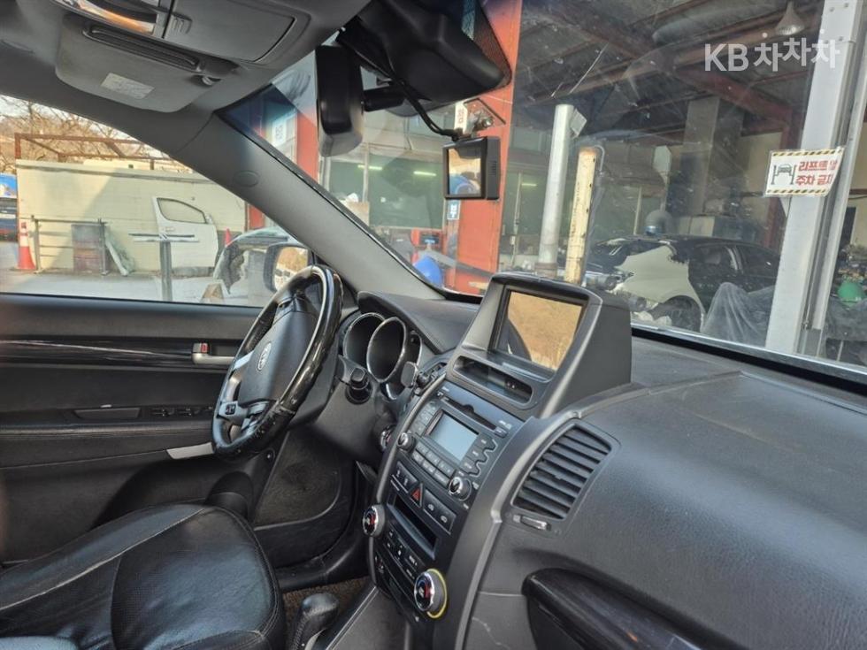 2011 - kia sorento