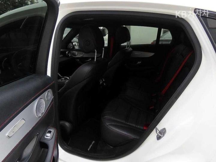 Mercedes-Benz GLC-Class X253 43 AMG 4Matic COUPE 7