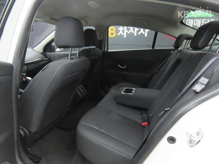 Renault SM3 Neo LE Base Type 7