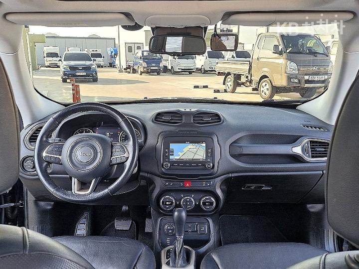 Jeep Renegade 2.0 Limited AWD Base Type 8