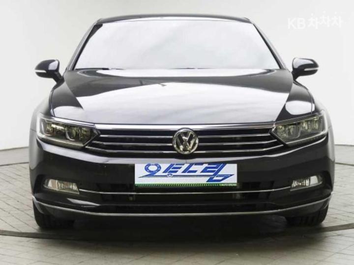 Volkswagen Passat GT 2.0 TDI B8 5