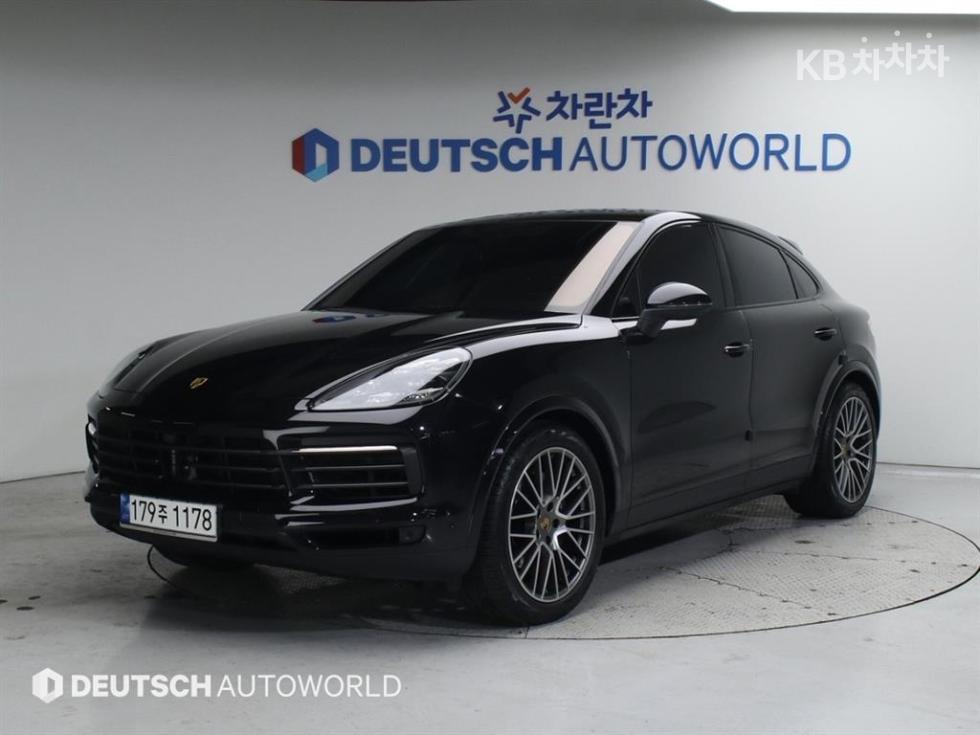 2022 porsche cayenne