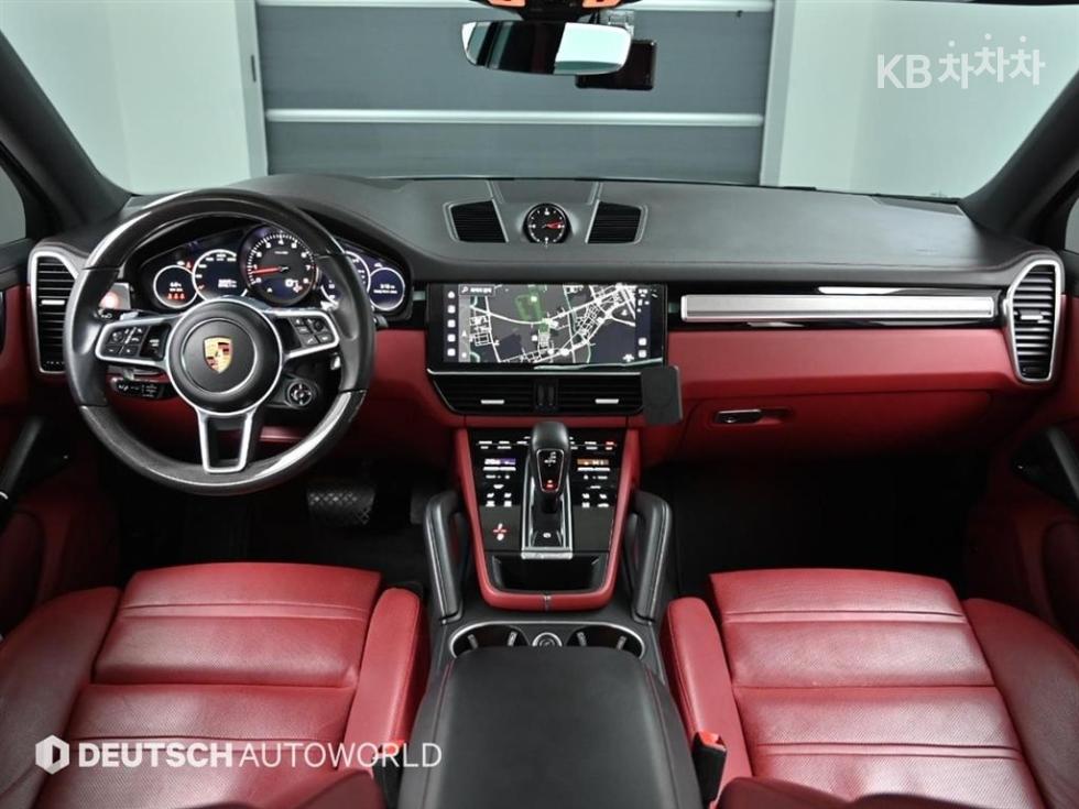 Porsche Cayenne — miniaturë 7