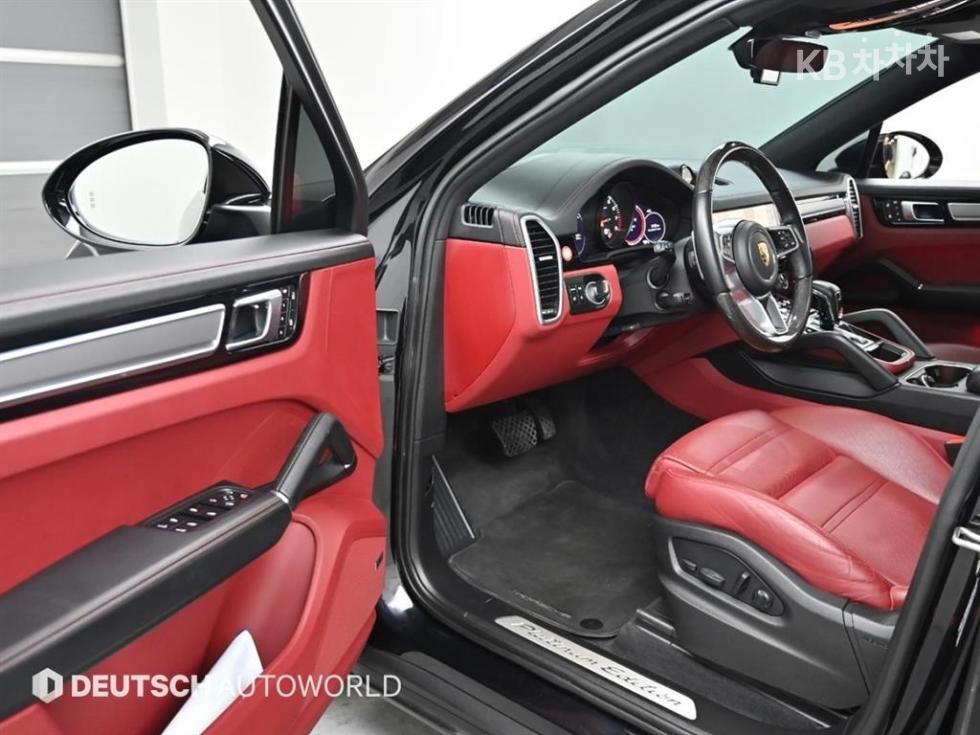 Porsche Cayenne — miniaturë 11