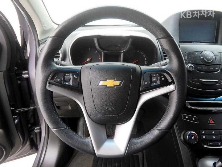 Chevrolet Orlando LTZ Premium 10