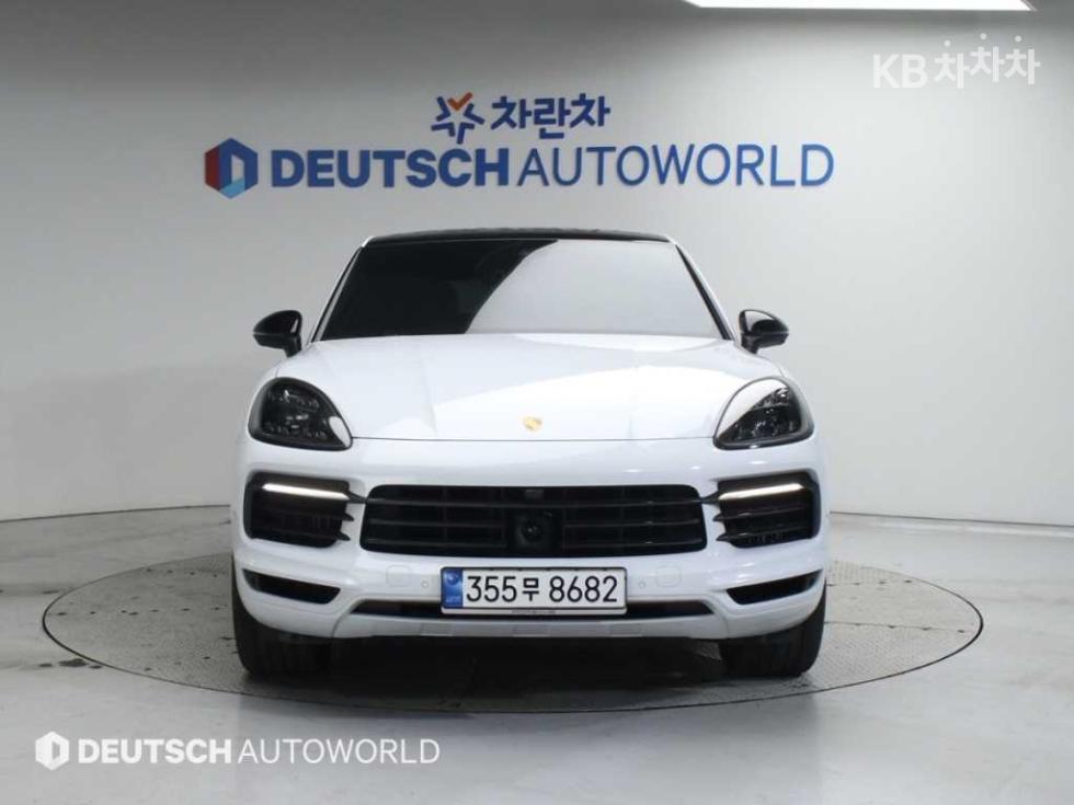 Porsche Cayenne — miniaturë 3