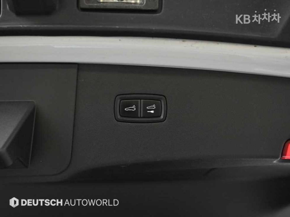 Porsche Cayenne — miniaturë 20