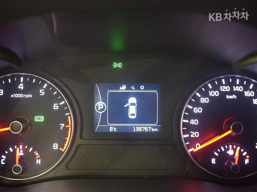 Kia K5 — miniaturë 6