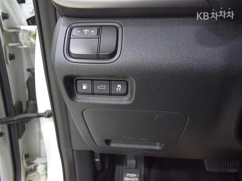 Kia K5 — miniaturë 17