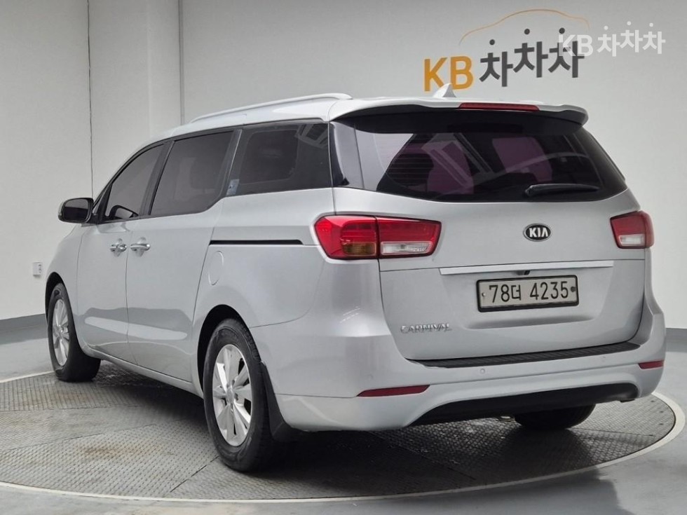 2015 - kia carnival