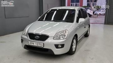 Kia Carens 2.0 LPI GX — foto 1