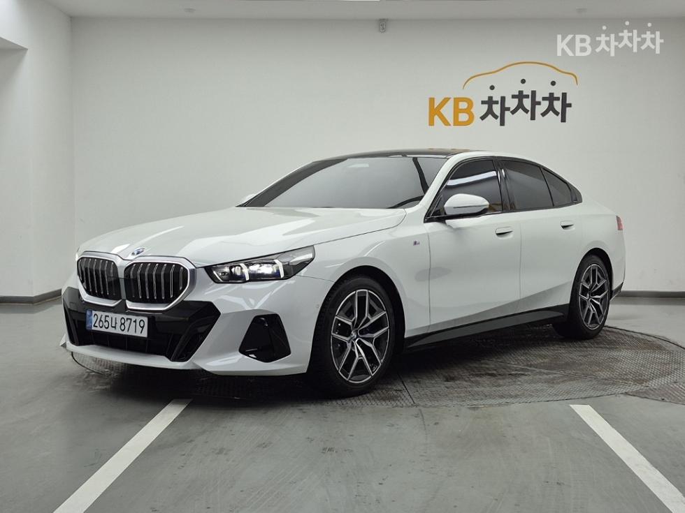 BMW 뉴5시리즈(G60) 523d M Sport - фото 1