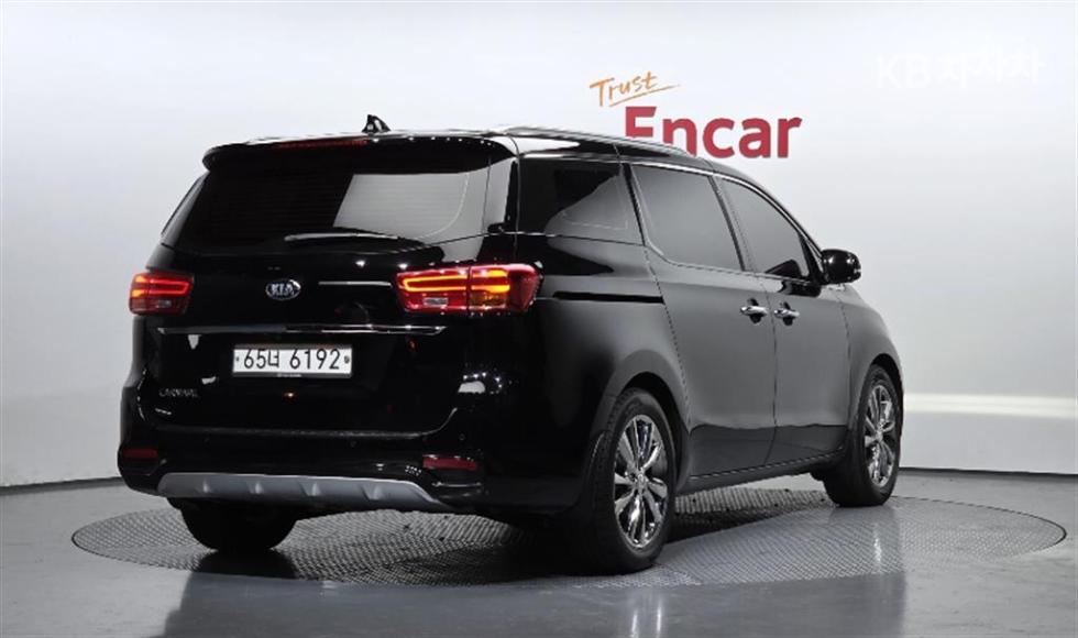 2019 - kia carnival