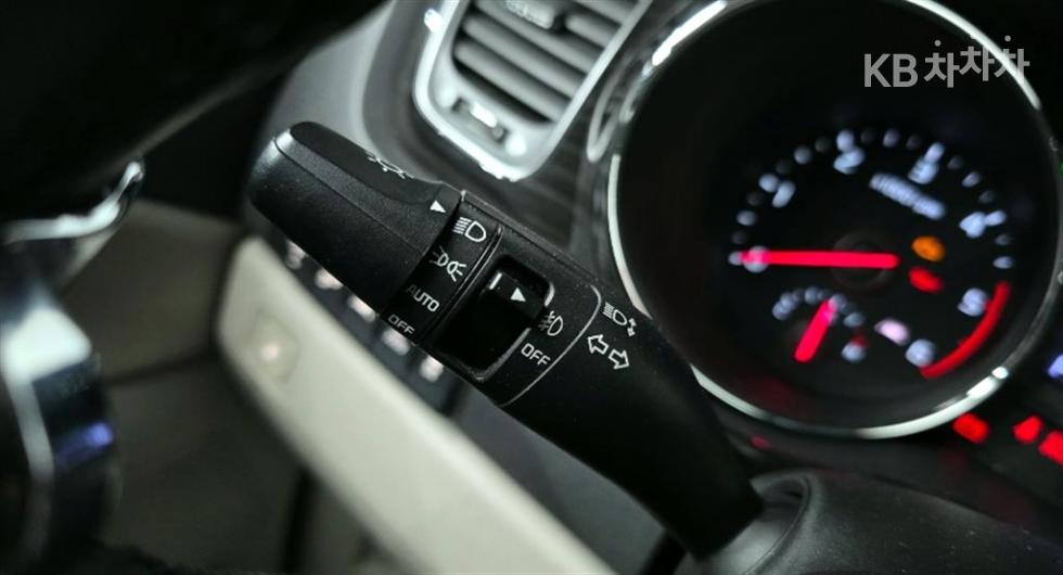 2019 - kia carnival