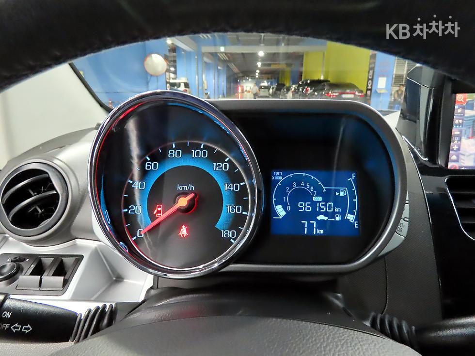 Chevrolet Spark — miniaturë 10