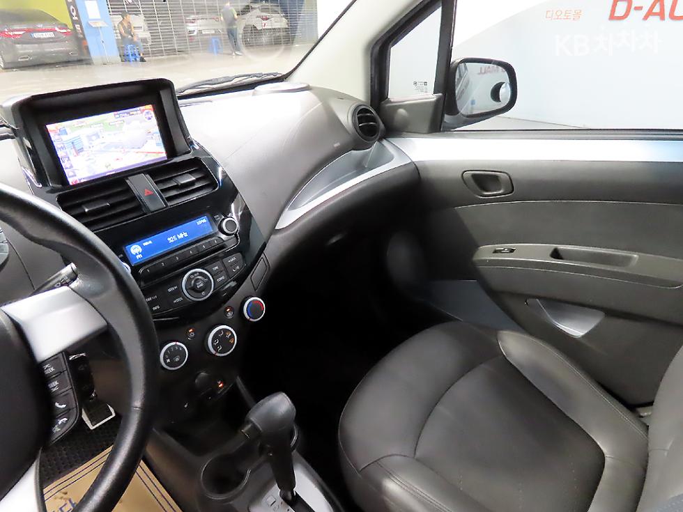 Chevrolet Spark — miniaturë 12