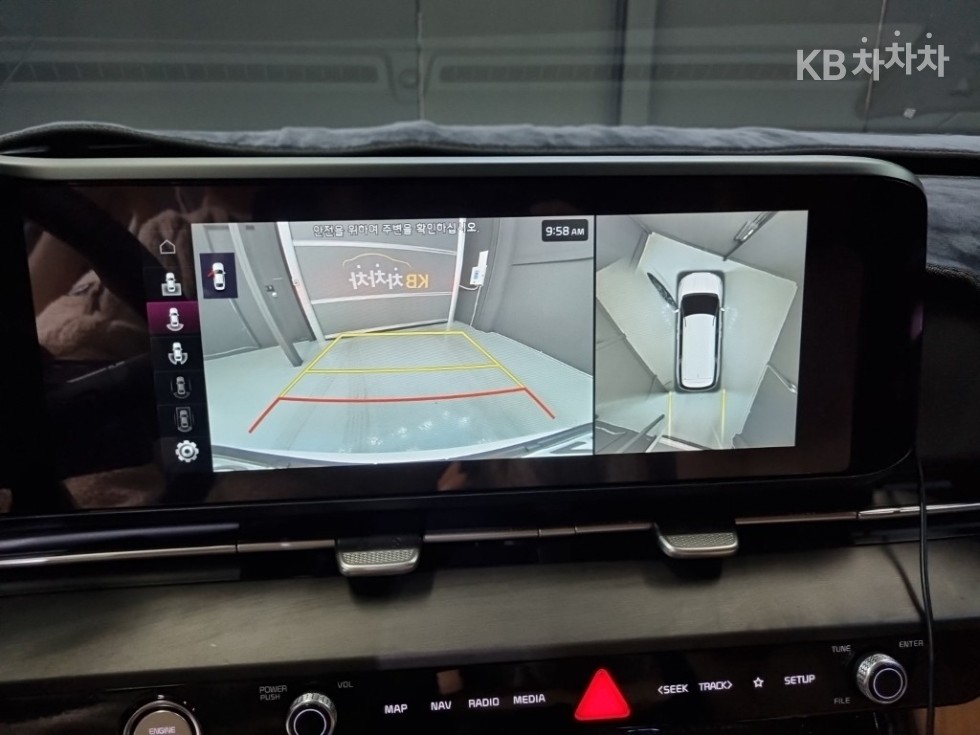 2021 - kia carnival