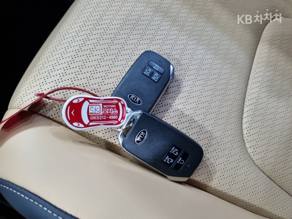 2021 - kia carnival