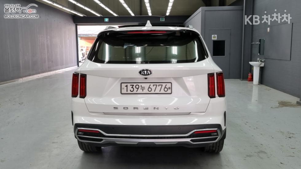 2021 - kia sorento